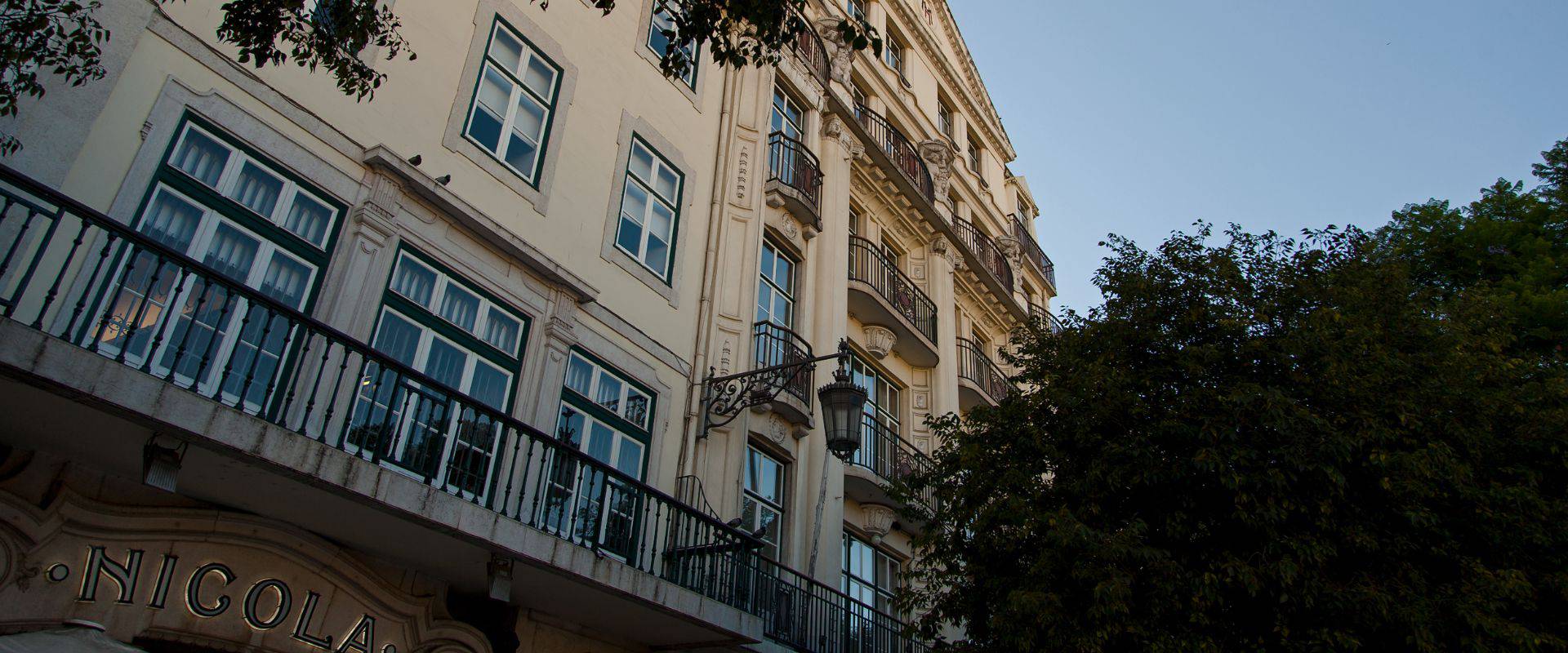 Welcome to a refined centenarian boutique hotel on old lisbon’s central square  Métropole Hotel Lisbon